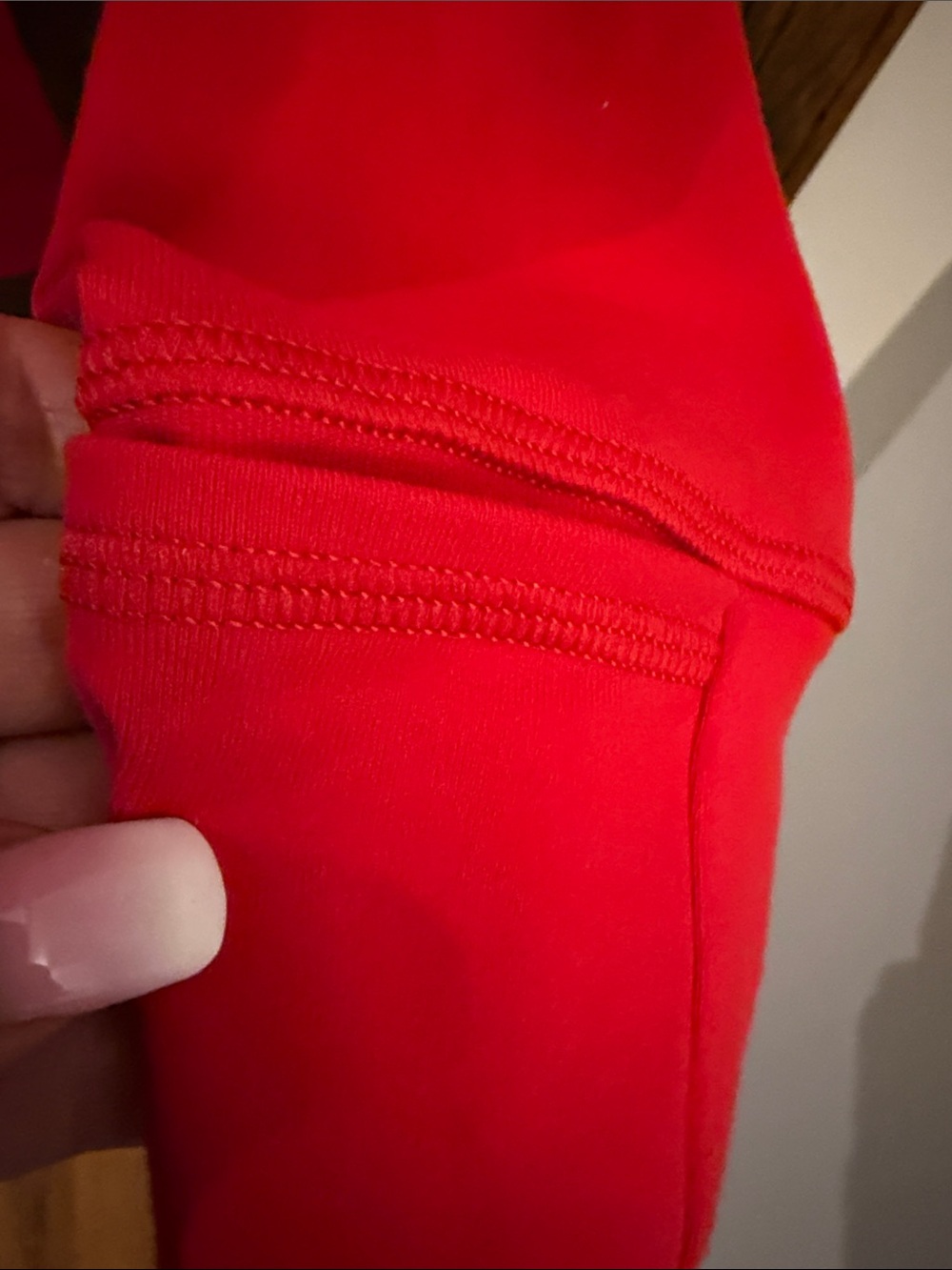 EUC Lululemon Women’s Red Define Jacket Sz 8 - Picture 8 of 9